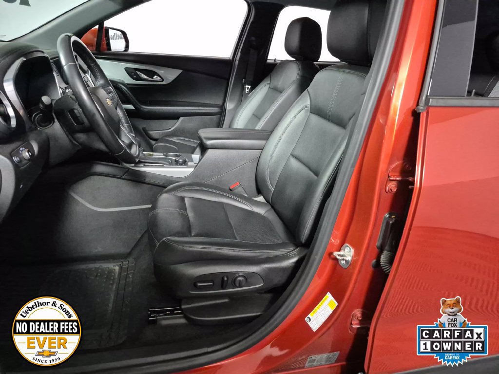 Used 2021 Chevrolet Blazer LT w/ LPO, Black Accent Package FWD image 9