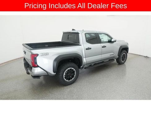 New 2025 Toyota Tacoma TRD Off-Road AWD/4WD image 28