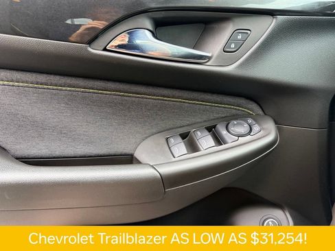 Used 2026 Chevrolet TrailBlazer ACTIV w/ Convenience Package FWD image 28