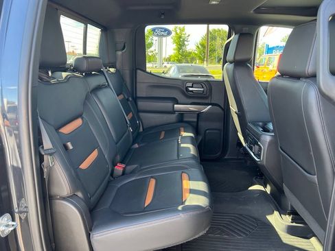 Used 2020 GMC Sierra 1500 AT4 w/ AT4 Premium Package AWD/4WD image 23