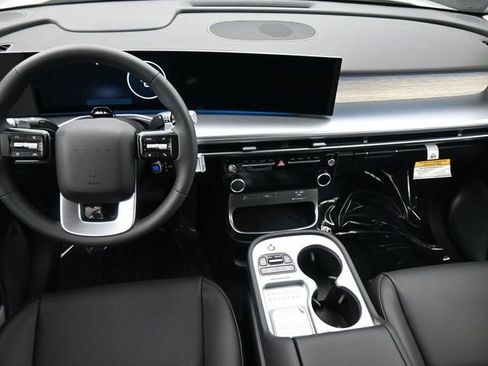 New 2026 Hyundai Ioniq 9 Limited AWD/4WD image 12