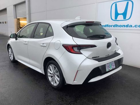 Used 2023 Toyota Corolla SE FWD image 4