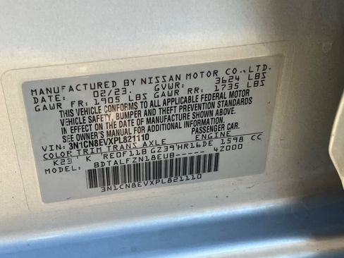 Used 2023 Nissan Versa SV image 28