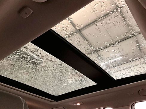 Used 2023 Nissan Rogue SV w/ SV Premium B Package image 21