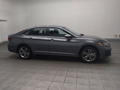 Used 2022 Volkswagen Jetta SE FWD image 11