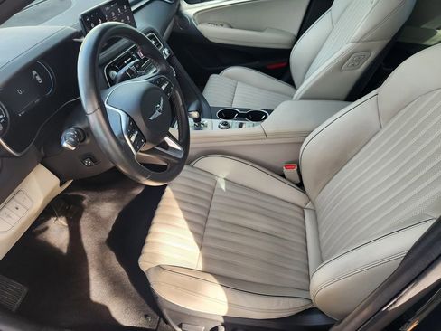 Used 2022 Genesis G70 2.0T w/ Prestige Package image 12