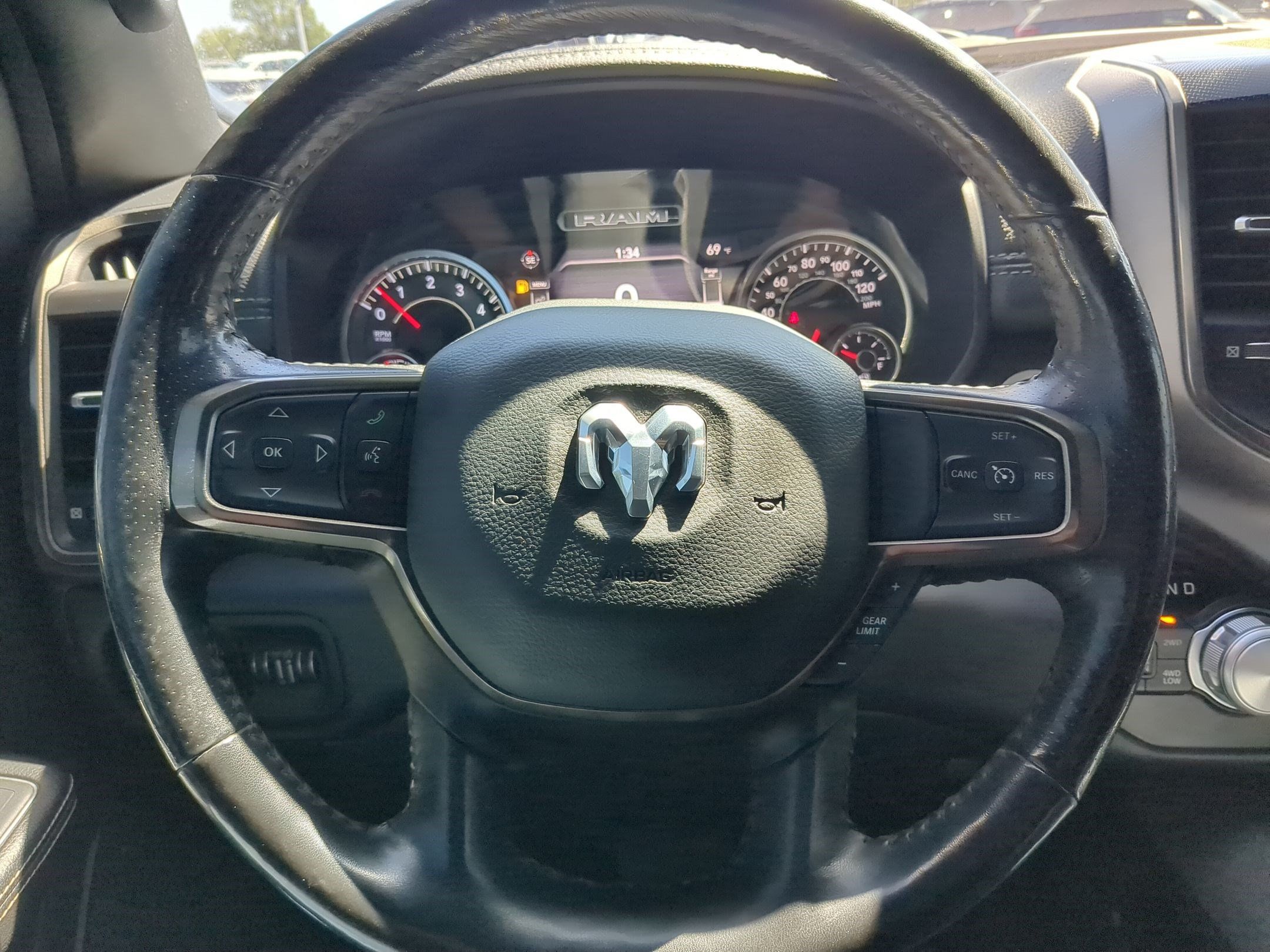 Used 2019 RAM 1500 Sport w/ Level 2 Equipment Group AWD/4WD image 18