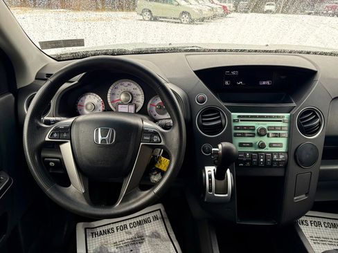 Used 2011 Honda Pilot EX image 32