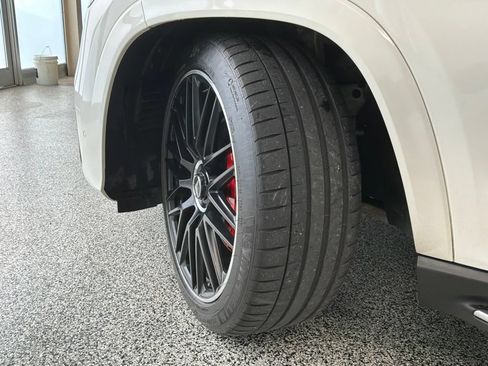 Used 2023 Mercedes-Benz GLS 63 AMG 4MATIC image 3