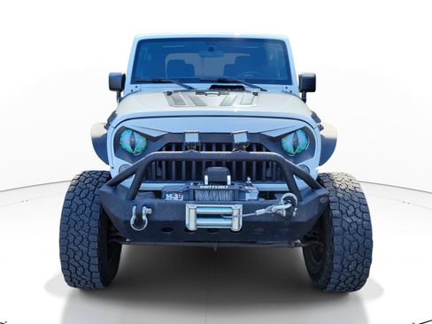 Used 2015 Jeep Wrangler Sport AWD/4WD image 2