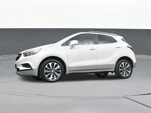 Used 2022 Buick Encore Preferred image 54