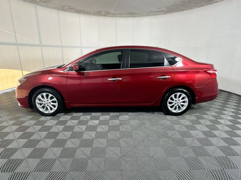 Used 2019 Nissan Sentra SV FWD image 6
