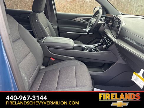 New 2026 Chevrolet Traverse LT w/ Driver Confidence Package image 38