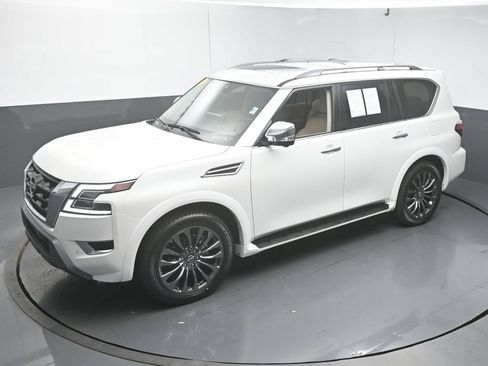 Used 2023 Nissan Armada Platinum w/ Captain's Chairs Package AWD/4WD image 45