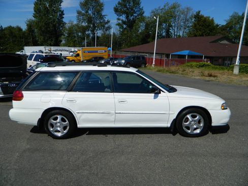 Used 1999 Subaru Legacy L image 8