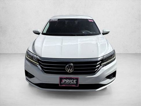 Used 2020 Volkswagen Passat 2.0T S FWD image 2