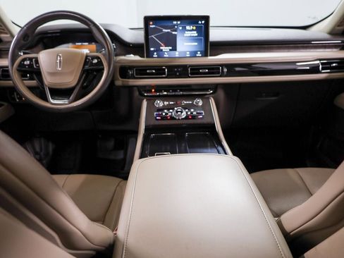 Used 2020 Lincoln Aviator Reserve image 21
