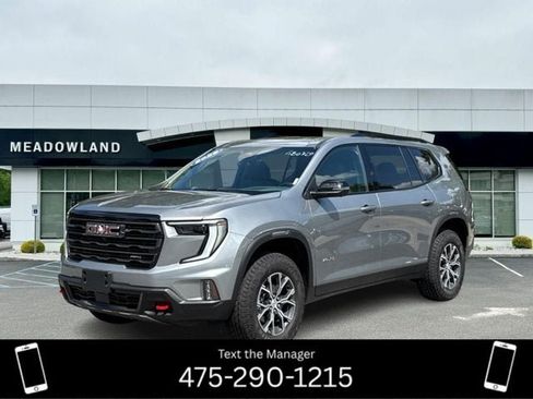 Used 2026 GMC Acadia AT4 w/ Luxury Package AWD/4WD image 1