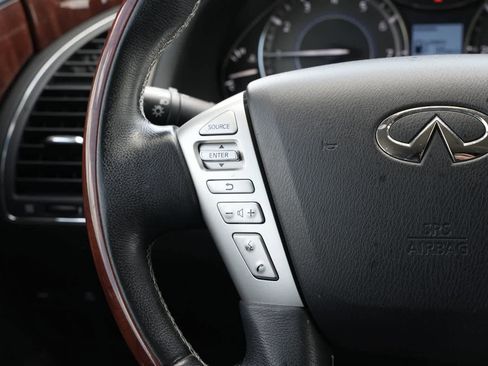 Used 2019 INFINITI QX80 Luxe w/ All-Season Package image 7