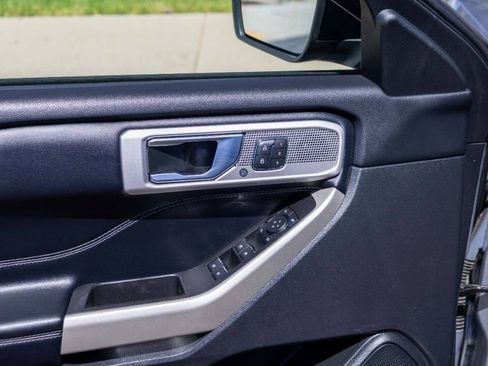 Used 2021 Ford Explorer Limited w/ Equipment Group 301A image 17