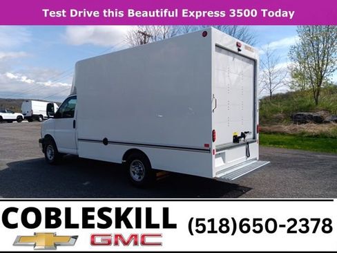 New 2025 Chevrolet Express 3500 w/ Power Convenience Package image 8