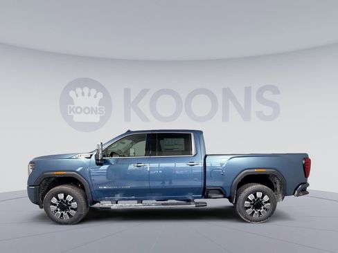 New 2026 GMC Sierra 2500 Denali w/ Denali Reserve Package image 2