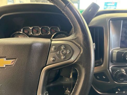 Used 2017 Chevrolet Silverado 1500 LTZ Z71 w/ LTZ Plus Package AWD/4WD image 17