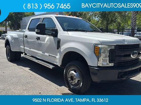 Used 2017 Ford F350 XL w/ Power Equipment Group AWD/4WD image 1