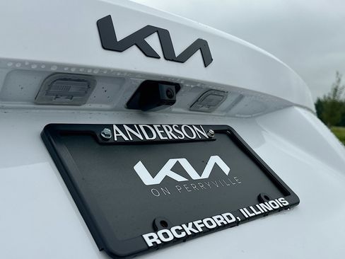 New 2025 Kia Sorento SX Prestige w/ Olive Brown Leather Package image 12