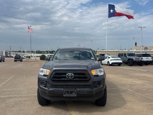Used 2023 Toyota Tacoma SR w/ SR Convenience Package RWD image 6