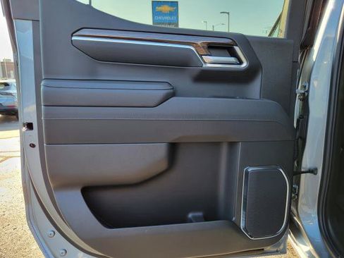 New 2026 Chevrolet Silverado 1500 LT Trail Boss w/ LPO, Dark Essentials Package AWD/4WD image 23