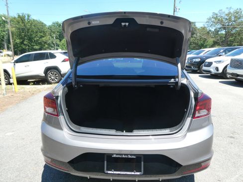 Used 2020 Hyundai Elantra Value Edition w/ Cargo Package (C1) FWD image 7