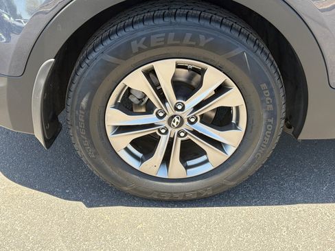 Used 2015 Hyundai Santa Fe Sport w/ Option Group 02 FWD image 10