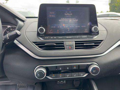 Used 2021 Nissan Altima 2.5 SV FWD image 28