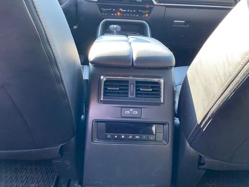 Used 2024 MAZDA CX-90 3.3 Turbo S w/ Premium Package AWD/4WD image 21