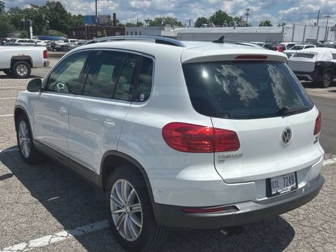 Used 2016 Volkswagen Tiguan SE AWD/4WD image 3