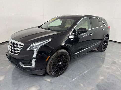 Used 2017 Cadillac XT5 FWD image 7