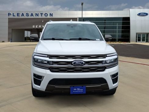 Certified 2024 Ford Expedition King Ranch RWD image 8