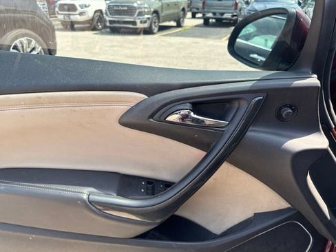 Used 2019 Buick Cascada Premium FWD image 10