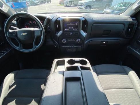 Used 2023 Chevrolet Silverado 1500 Custom AWD/4WD image 24