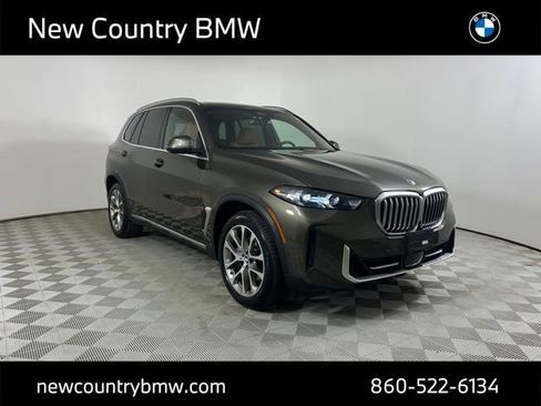 Used 2024 BMW X5 xDrive40i w/ Parking Assistance Package image 1