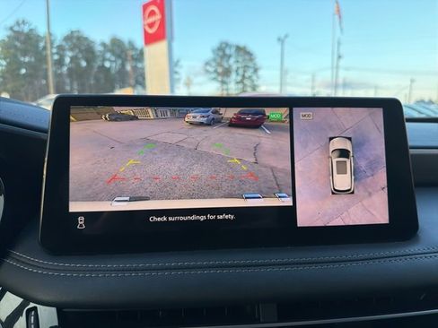 Used 2023 INFINITI QX60 Luxe w/ Vision Package image 31