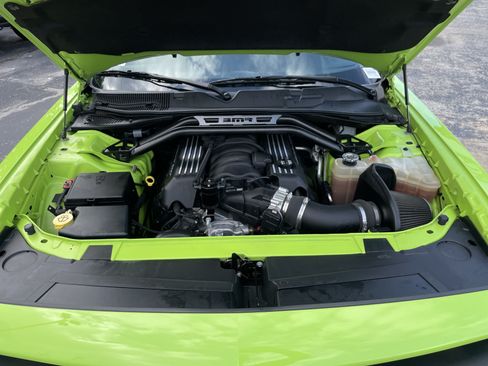 Used 2019 Dodge Challenger R/T Scat Pack RWD image 32