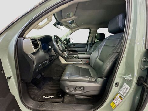 Used 2024 Toyota Tundra Limited AWD/4WD image 13