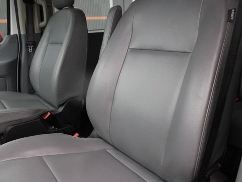 Used 2017 Ford Transit 350 XL RWD image 4