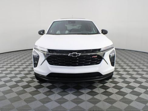 New 2026 Chevrolet Trax RS w/ Sunroof Package image 27