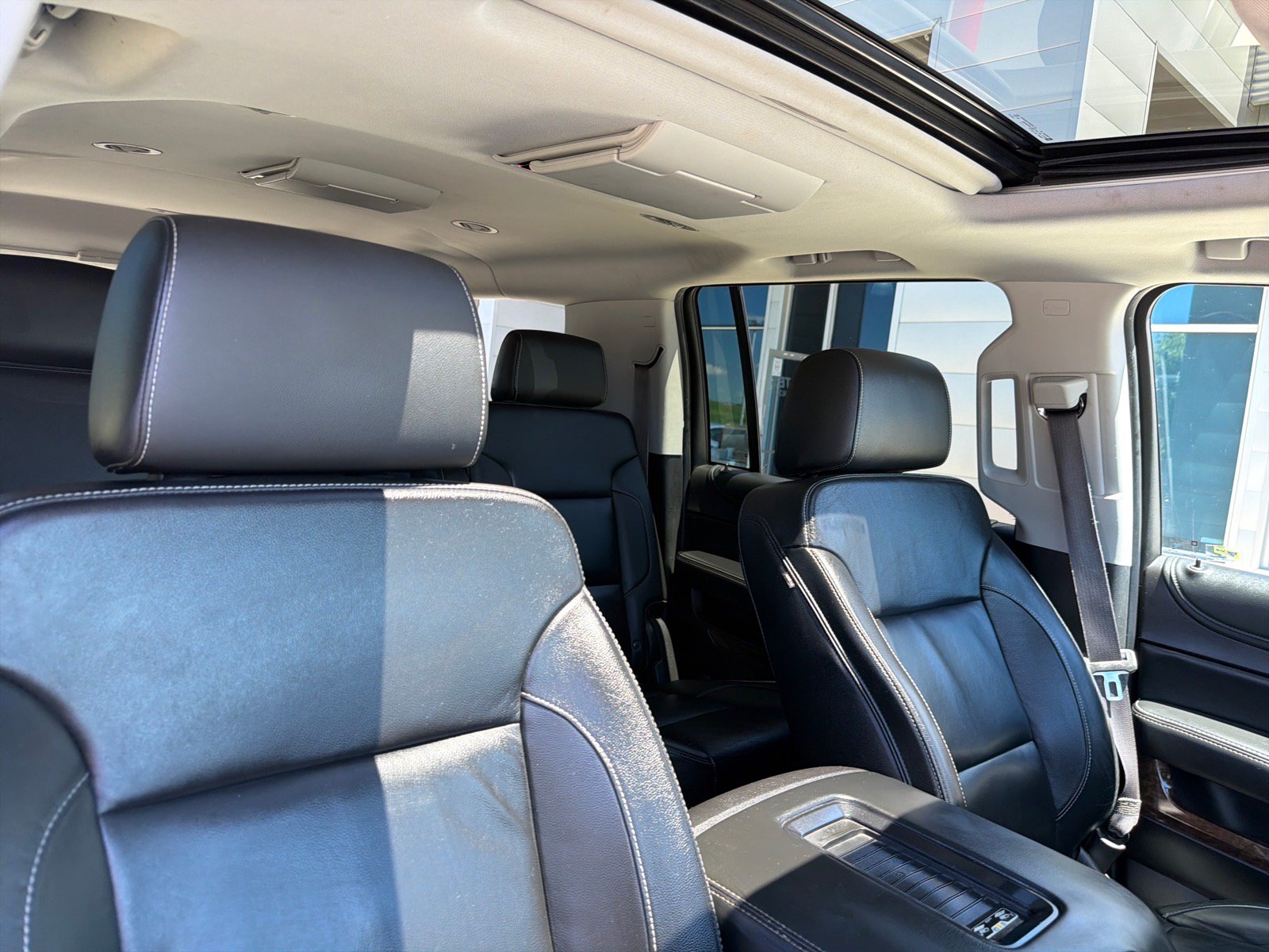 Used 2016 Chevrolet Suburban LT AWD/4WD image 35