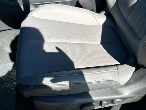 New 2026 Subaru Outback Limited image 23