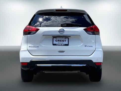 Used 2019 Nissan Rogue SV w/ Premium Package AWD/4WD image 3