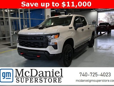 New 2026 Chevrolet Silverado 1500 Custom Trail Boss w/ LPO, Dark Essentials Package image 1